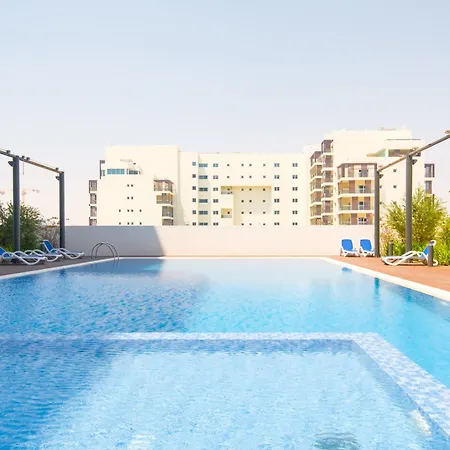 The Chic Retreat, Stylish Studio Close To Yas & Airport Abou Dabi Extérieur photo