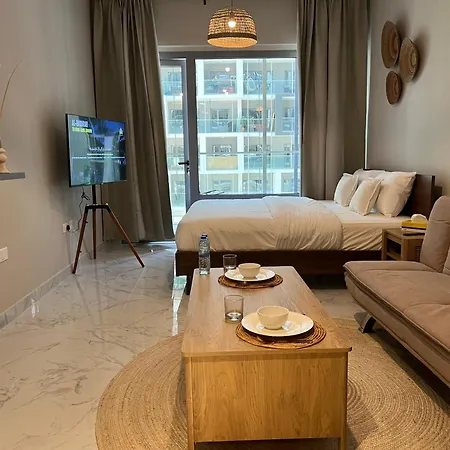 The Chic Retreat, Stylish Studio Close To Yas & Airport Abou Dabi Extérieur photo