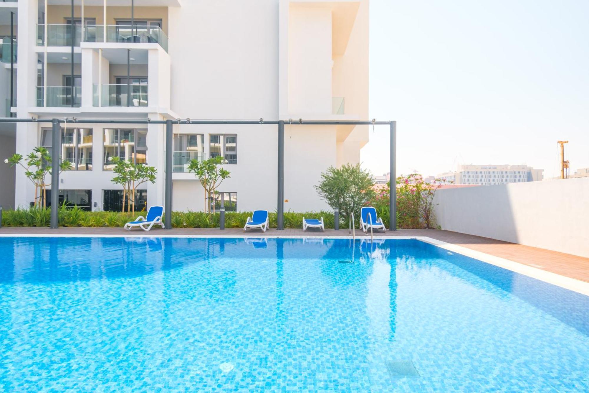 The Chic Retreat, Stylish Close To Yas & Airport Appartement